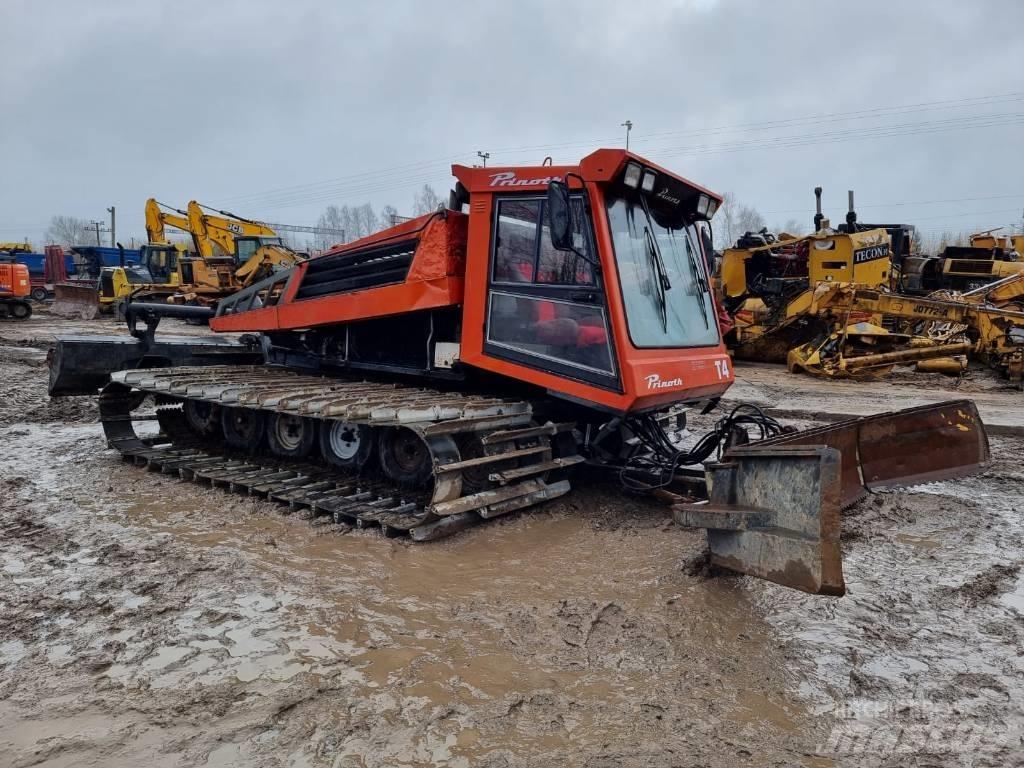Prinoth Bully Гусеничные бульдозеры