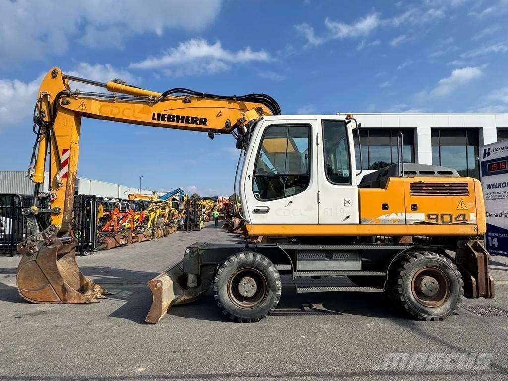 Liebherr A904C Колёсные экскаваторы