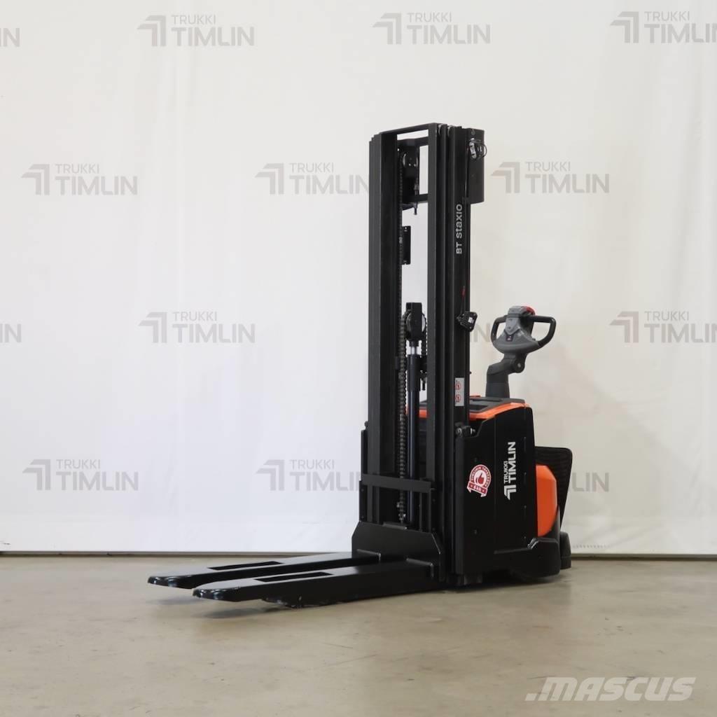 Toyota SWE120L Самоходные электроштабелёры