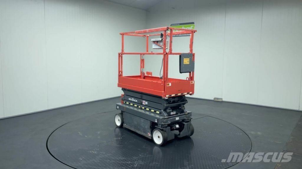 SkyJack SJ3219 Ножничные подъемники