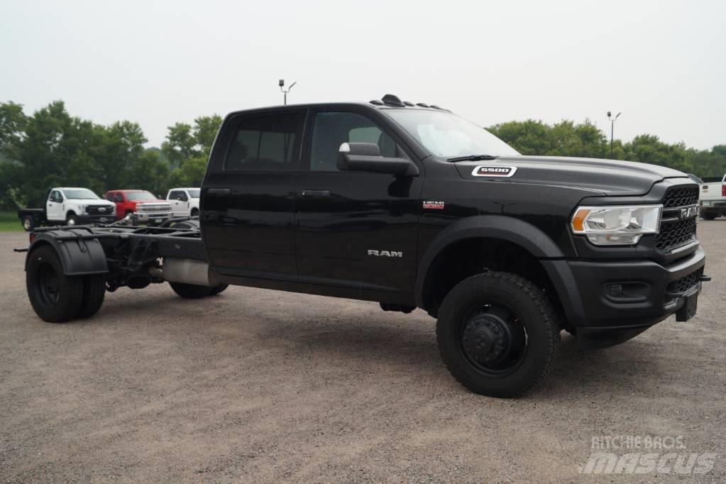 RAM 5500 TRADESMAN Шасси с кабиной