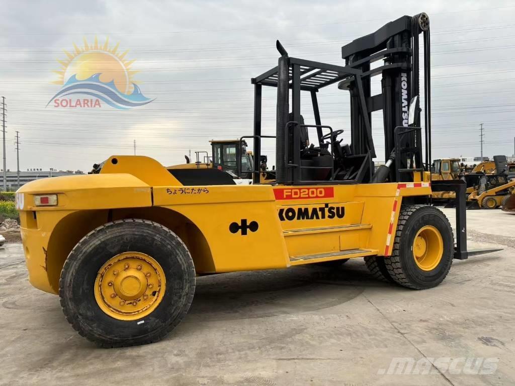 Komatsu FD 200 Дизельные погрузчики