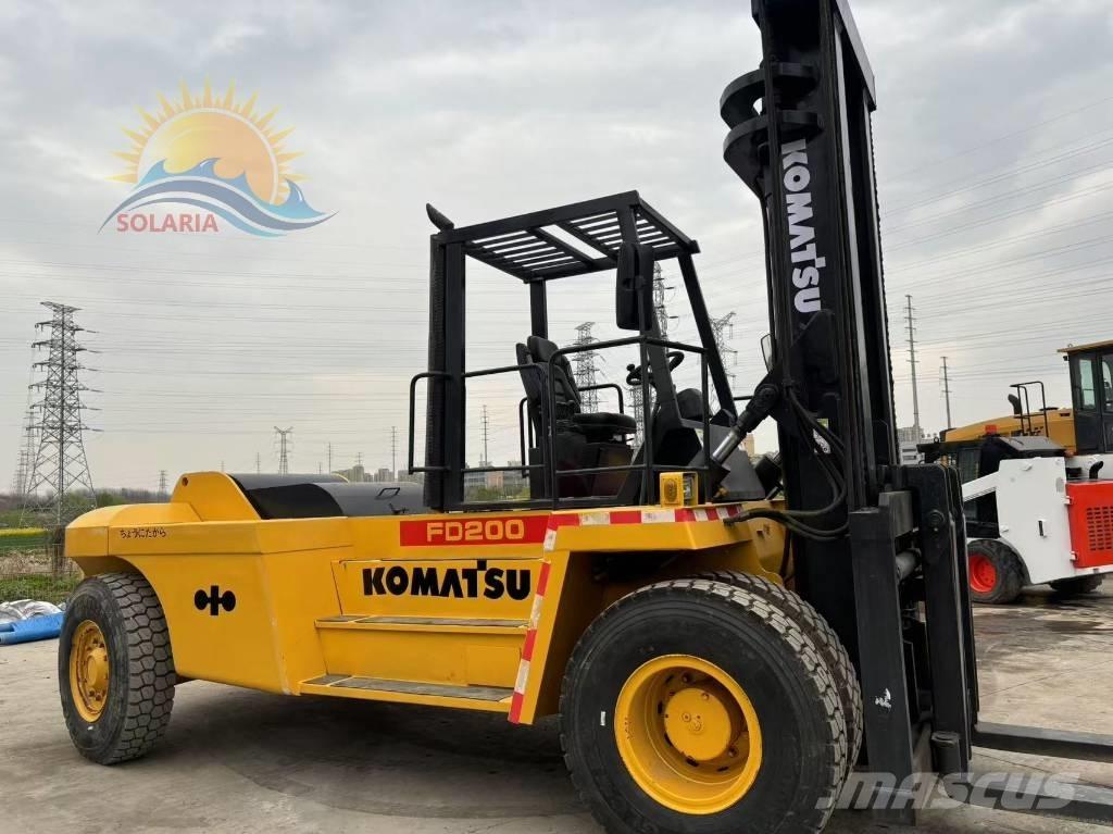 Komatsu FD 200 Дизельные погрузчики