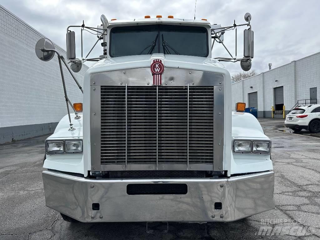 Kenworth T 800 Грузовики-Мультилифты