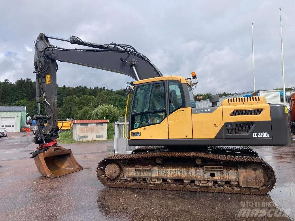 Volvo EC 220 DL Гусеничные экскаваторы