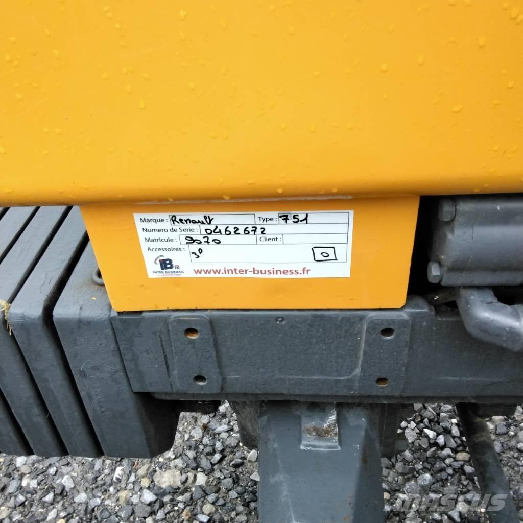 Renault 751 4s Трактора