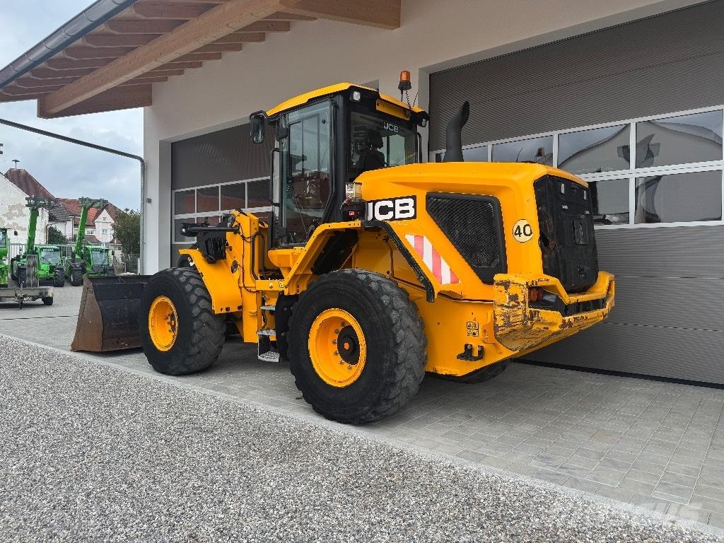 JCB 427 ZX Фронтальные погрузчики