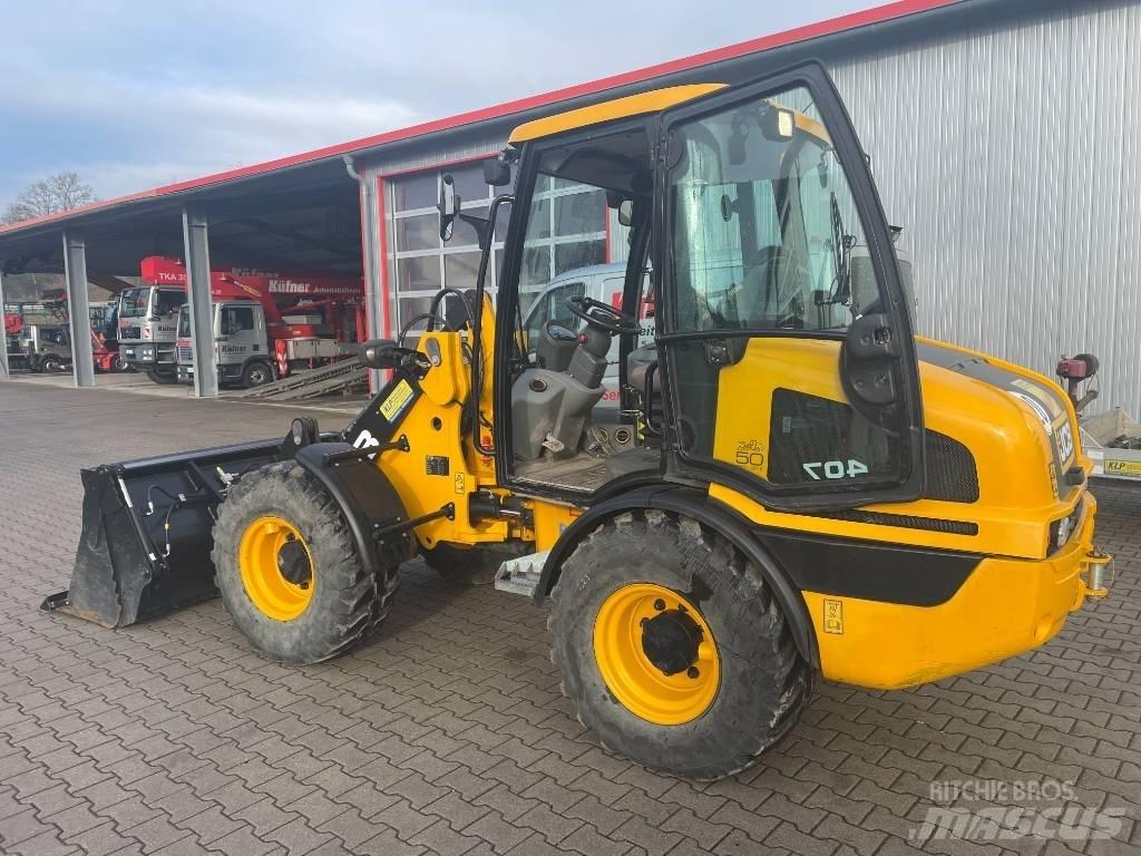 JCB 407 Фронтальные погрузчики