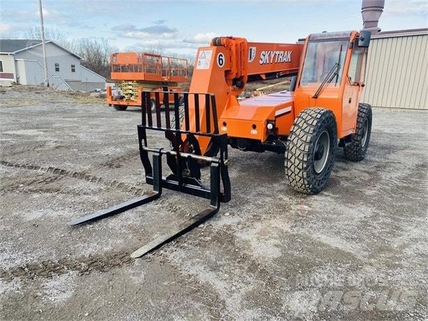 SkyTrak 6042 Телескопические погрузчики