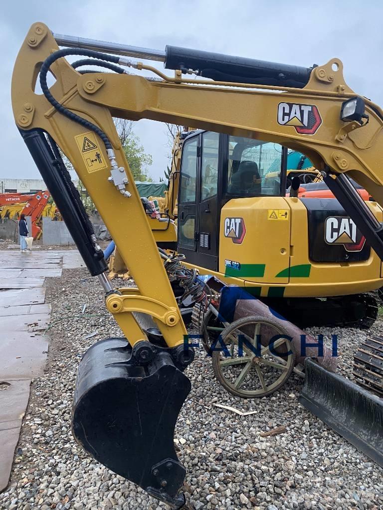 CAT 303.5E Мини-экскаваторы