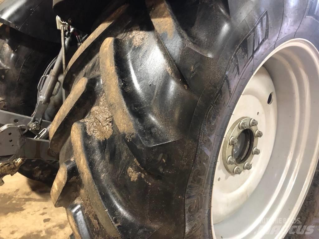 Massey Ferguson 7718 Трактора