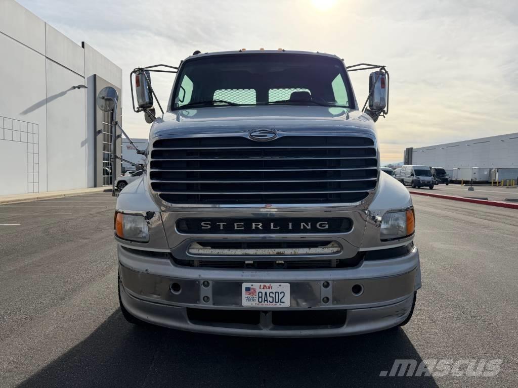 Sterling AT 9500 Контейнеровозы