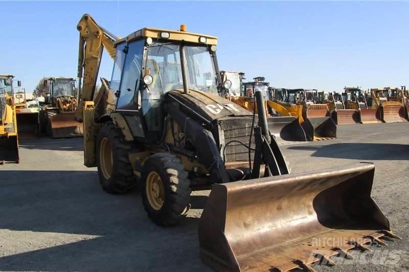 CAT 424D Экскаваторы-погрузчики