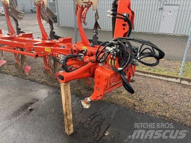 Kubota RM 4005 V Оборотные плуги
