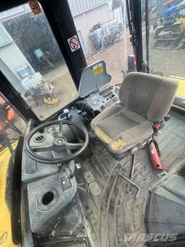 JCB 2 CX Airmaster Фронтальные погрузчики