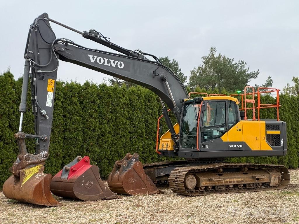 Volvo EC 220 EL Гусеничные экскаваторы