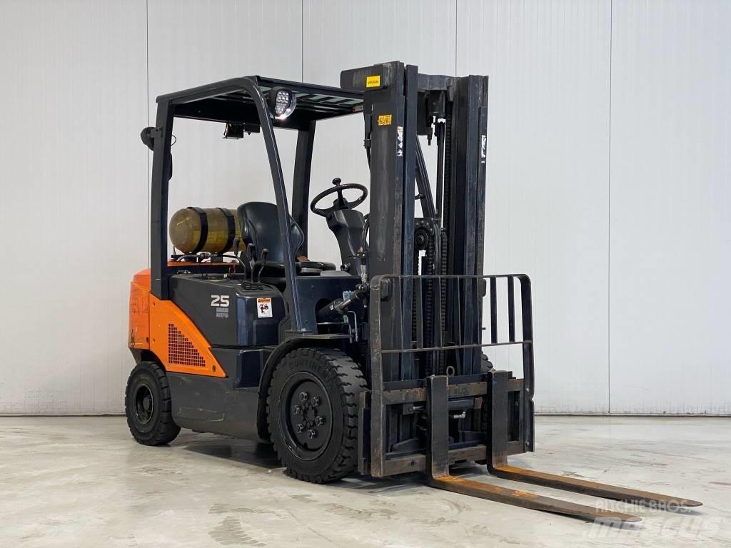 Doosan G25N-7 Газовые погрузчики