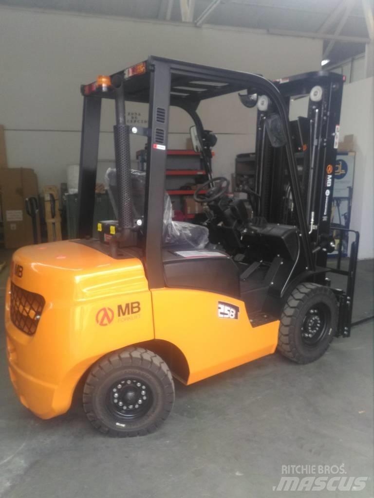  MB CPCD25T8-S4S Дизельные погрузчики