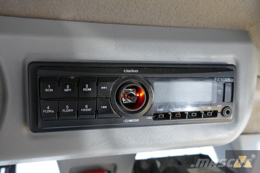 CAT 938M Фронтальные погрузчики