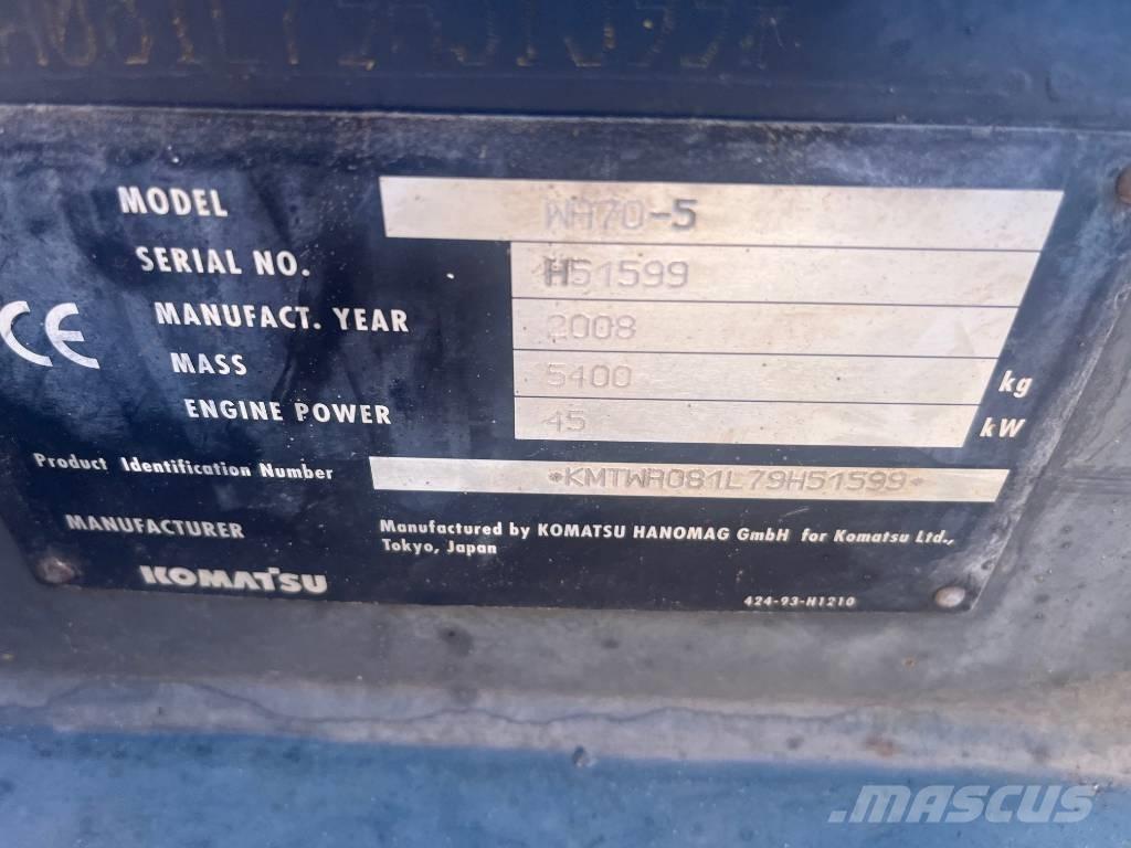 Komatsu WA 70-5 Малые погрузчики