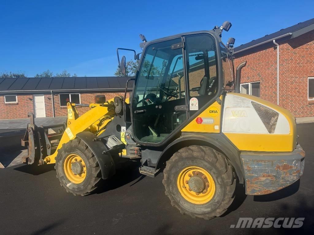 Komatsu WA 70-5 Малые погрузчики