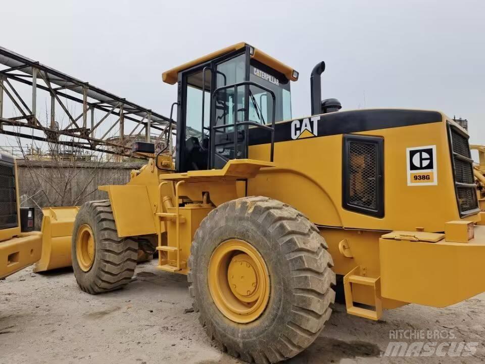 CAT 938 F Фронтальные погрузчики
