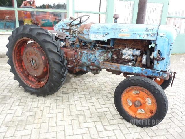 Fordson Major Трактора