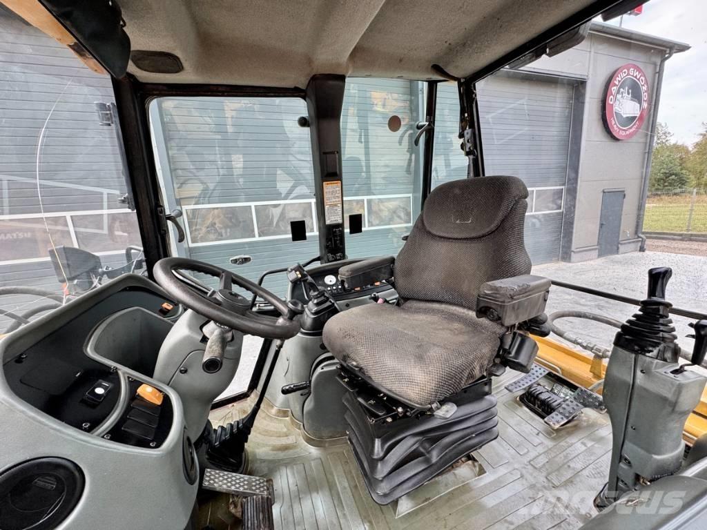CAT 432 D Экскаваторы-погрузчики