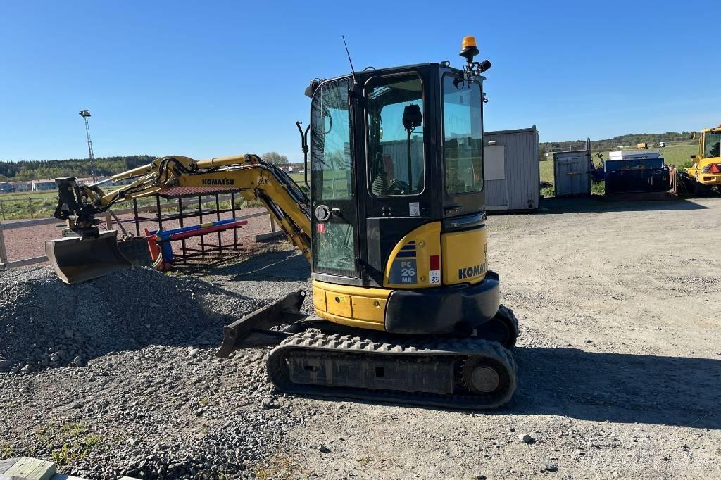 Komatsu PC 26 MR-3 Мини-экскаваторы