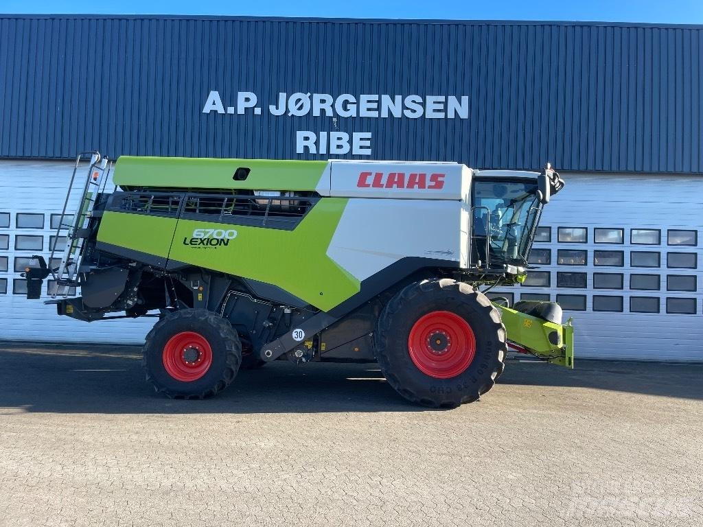 CLAAS Lexion 6700 Зерноуборочные комбайны