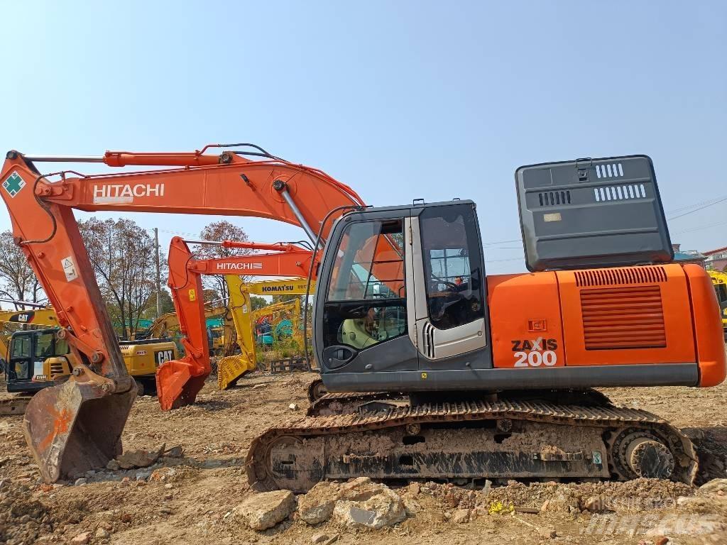 Hitachi ZX 200 Малые экскаваторы 7т-12т