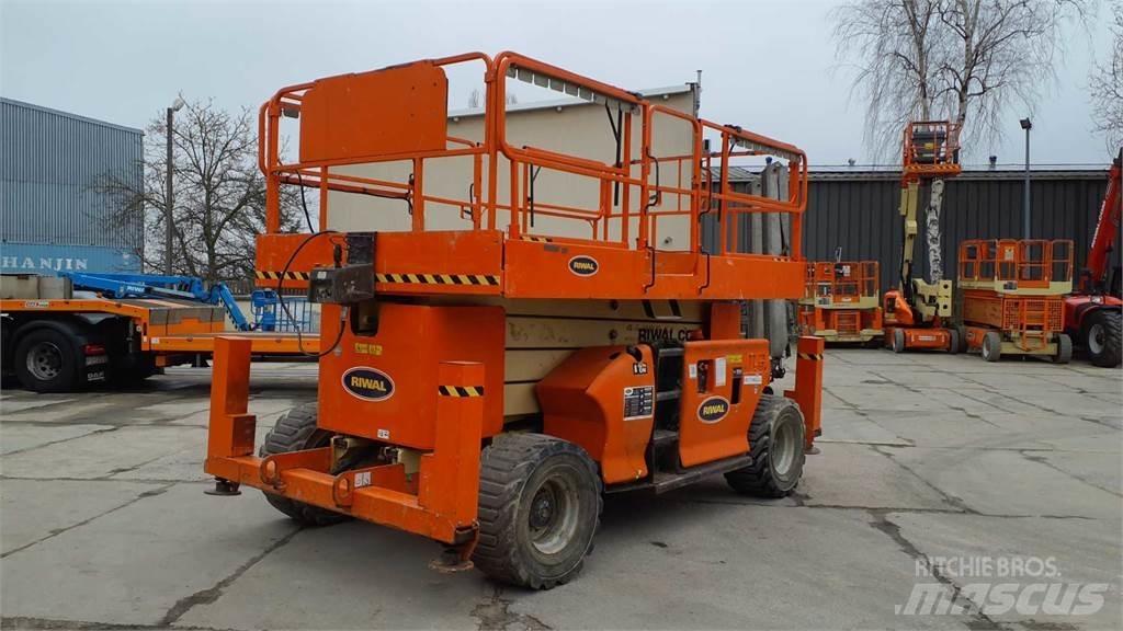 JLG 4394RT Ножничные подъемники