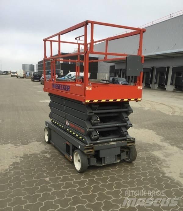 SkyJack SJ III4740 Ножничные подъемники