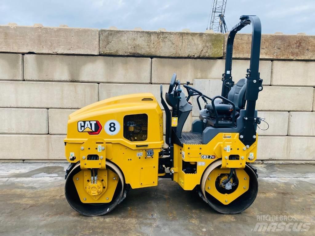 CAT CB 2.7 Катки тротуарные