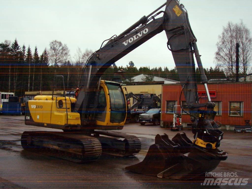 Volvo EC 140 LC Гусеничные экскаваторы