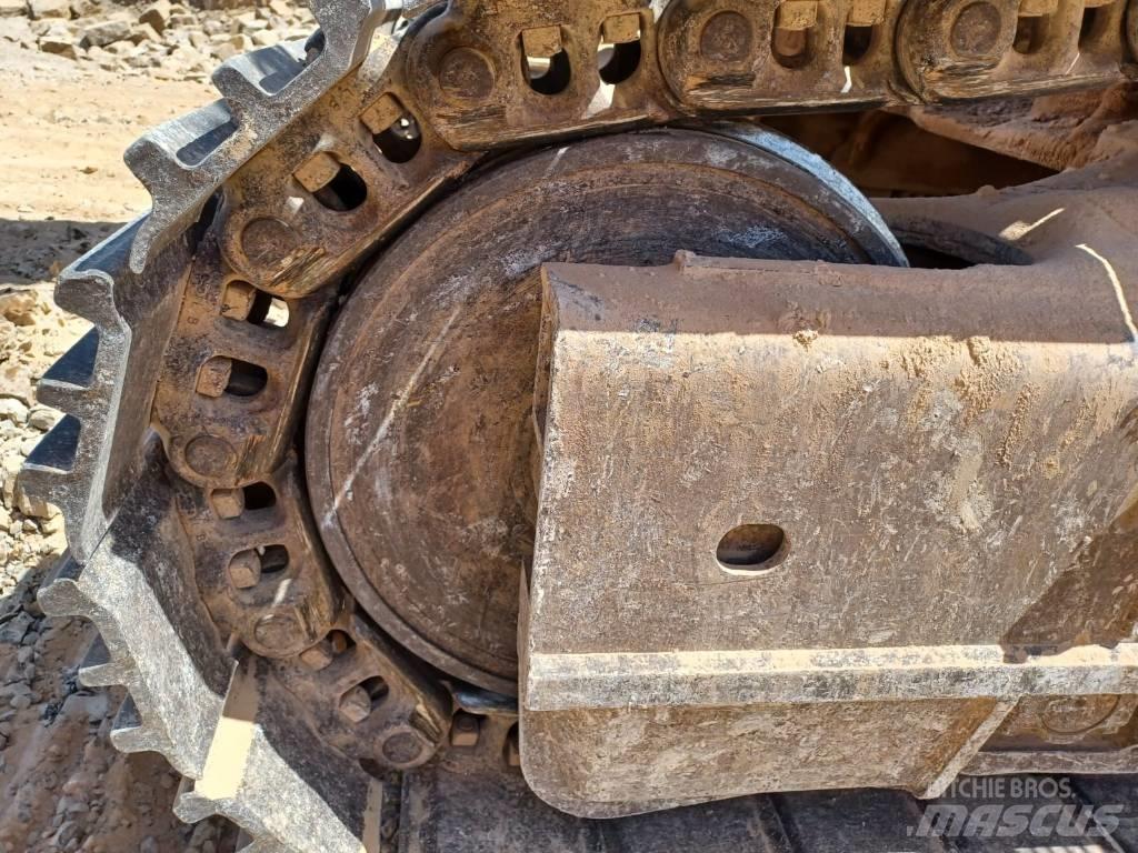Komatsu PC 600 LC-8 Гусеничные экскаваторы