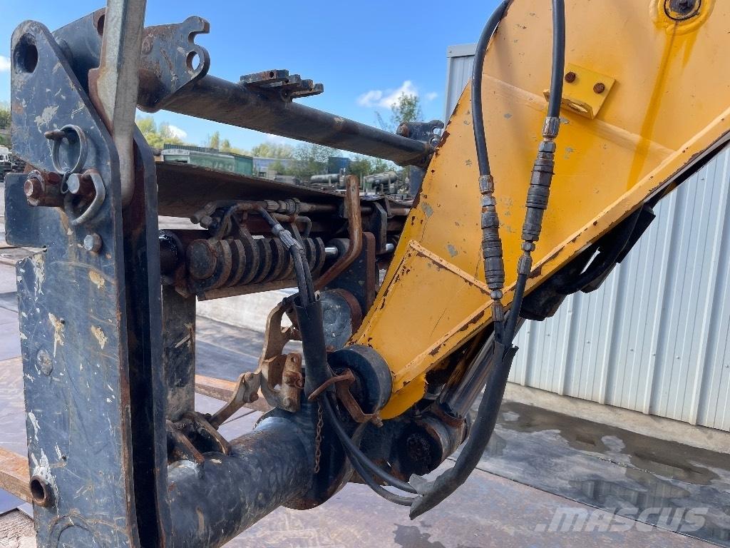 JCB 540-140 Hi Viz Телескопические погрузчики