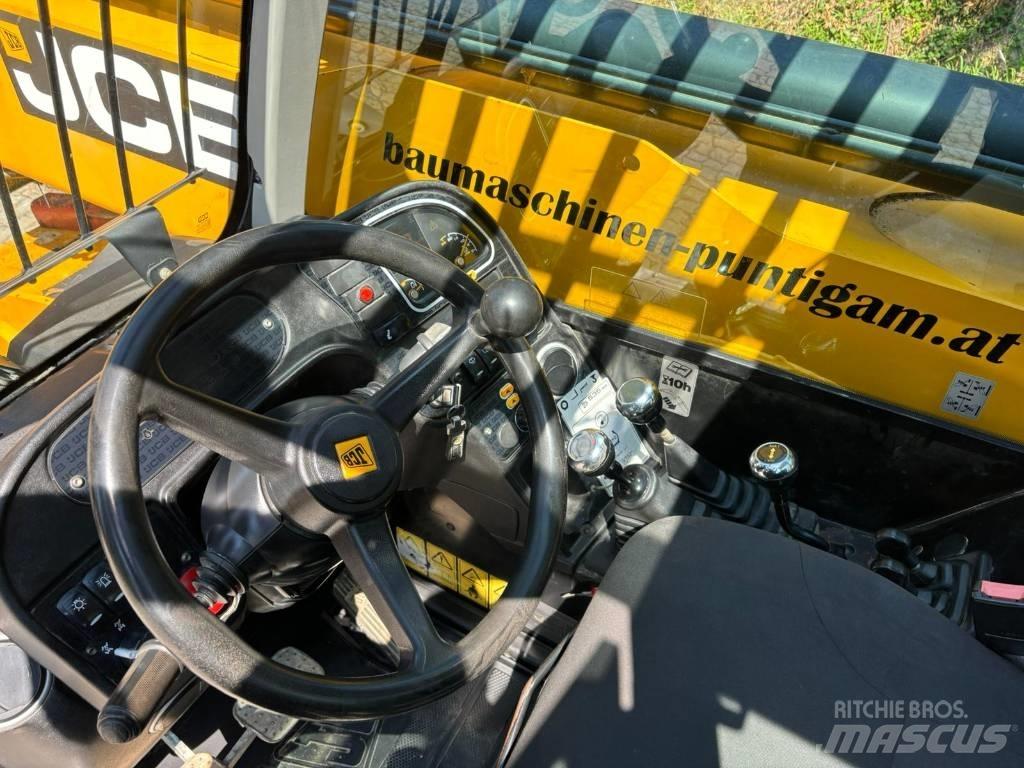 JCB 535-125 Телескопические погрузчики