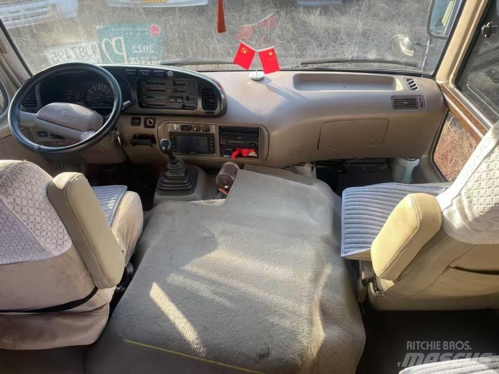 Toyota Coaster Междугородные автобусы