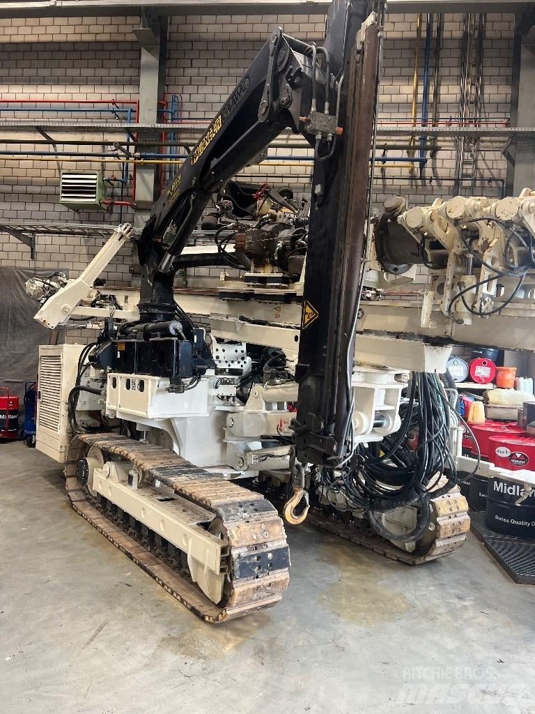 Klemm KR 805-1W Гусеничные буровые установки