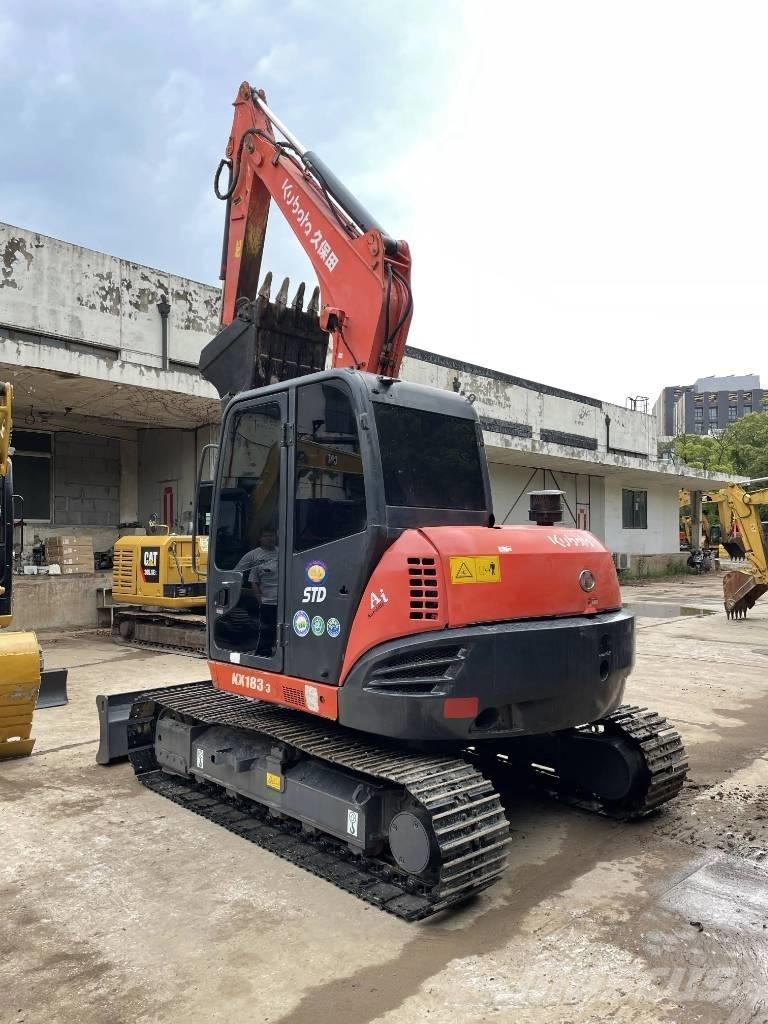 Kubota KX183-3 Малые экскаваторы 7т-12т