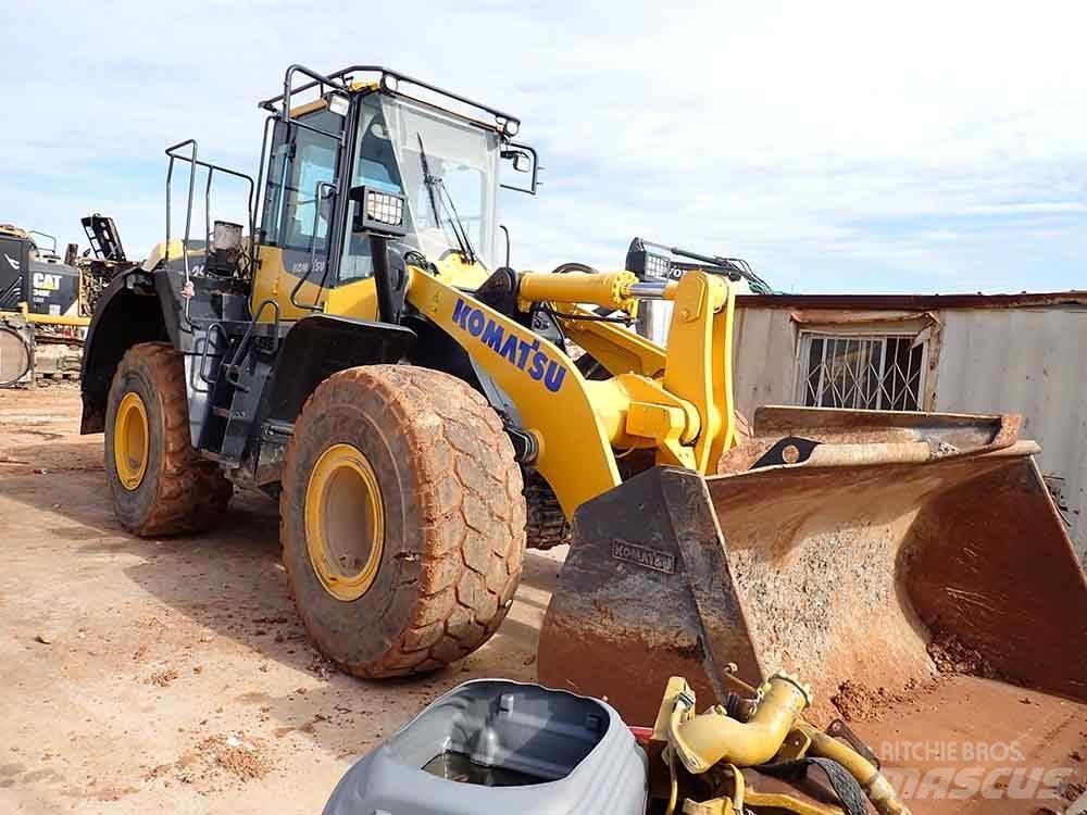 Komatsu WA380-8 Фронтальные погрузчики