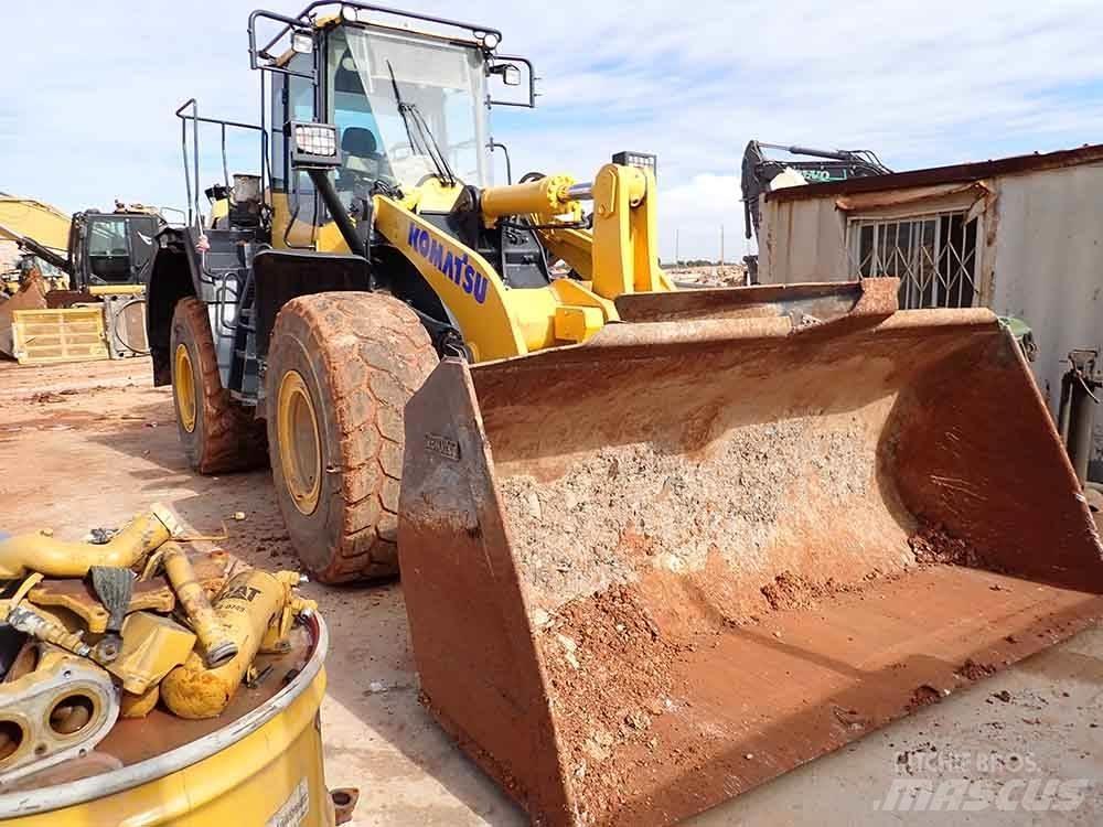 Komatsu WA380-8 Фронтальные погрузчики