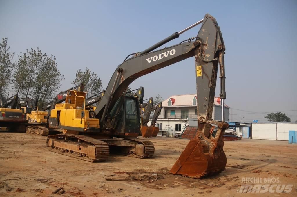 Volvo EC250 Гусеничные экскаваторы