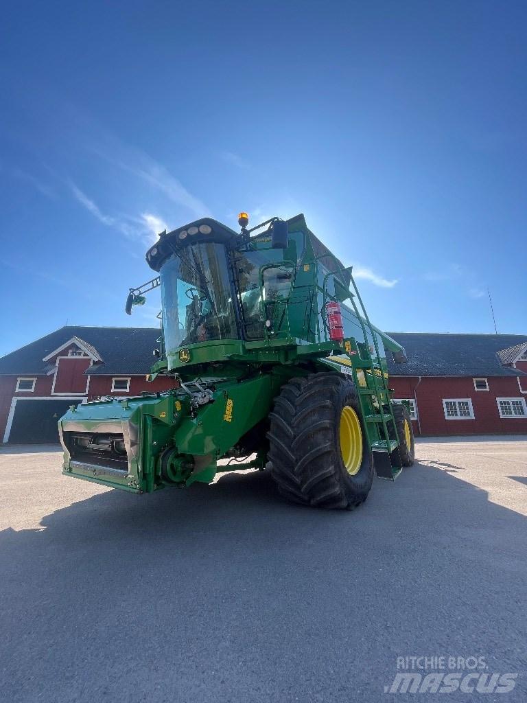 John Deere T670 Зерноуборочные комбайны