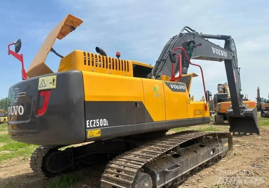 Volvo EC 250 D L Гусеничные экскаваторы