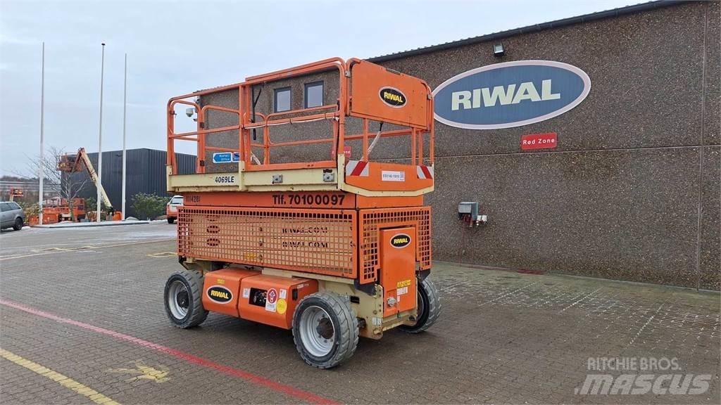 JLG 4069LE Ножничные подъемники