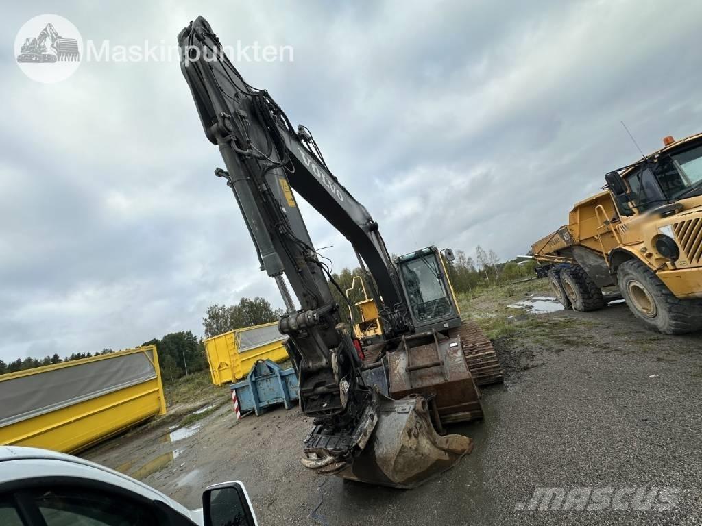 Volvo EC 220 DL Гусеничные экскаваторы
