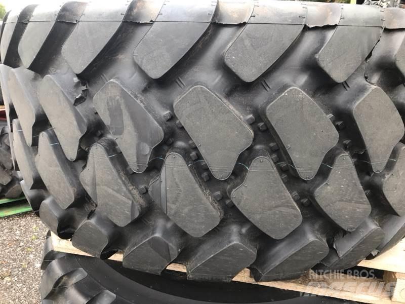 CLAAS Reifen Фронтальные погрузчики