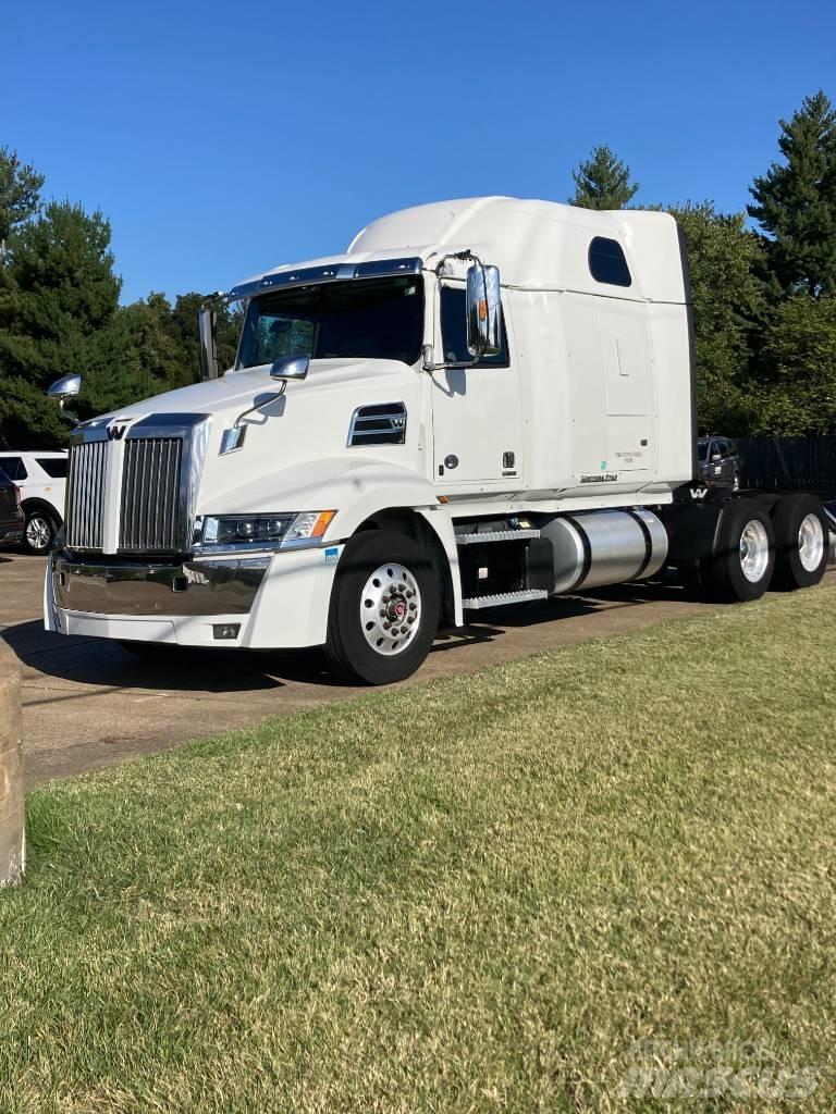 Western Star 5700 XE Седельные тягачи